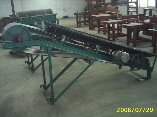 CTDG Drum Magnetic Separator with conveyor belt