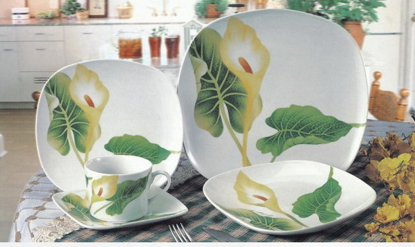 porcelain dinner set