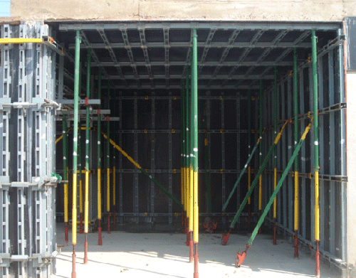 constrcution scaffolding