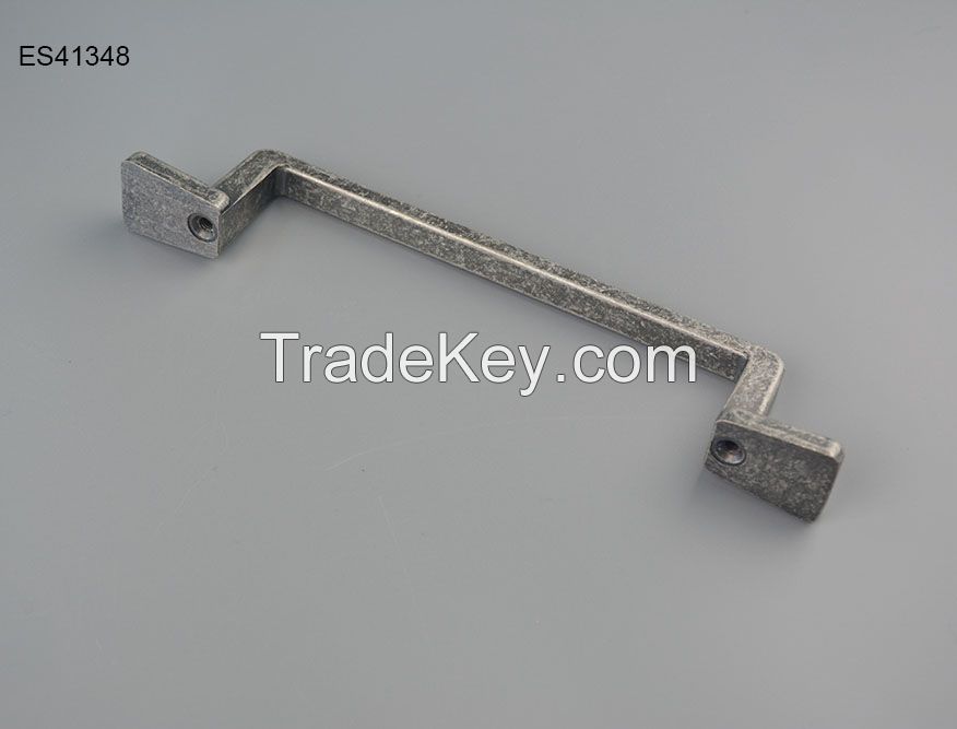 Zamak Furniture and Cabinet handle/pull ES41348