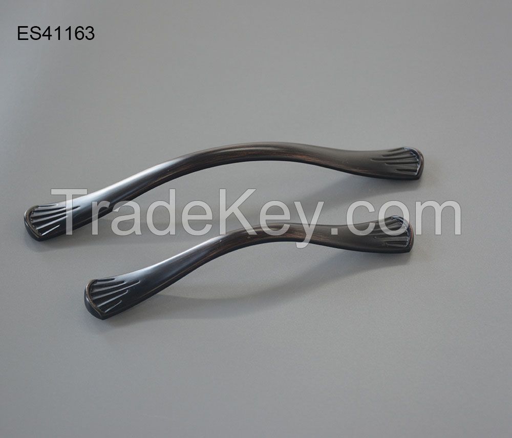 Zamak Furniture and Cabinet handle/pull ES41163