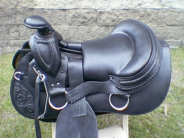 SADDLE LEATHER