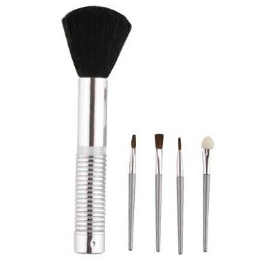 Makeup brushes