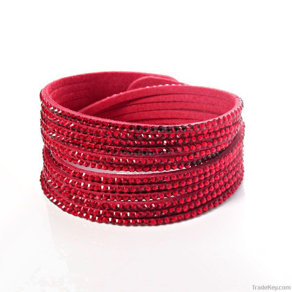 Top Quality Rhinestone leather handicraft slake bracelet Made With cry