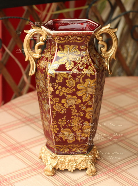 Antique finishing Arts Vase