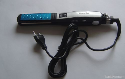 Ceramic hair straightener 1103 with lock make your life easy