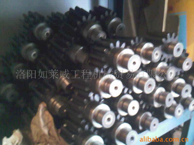 Sell Roller , the plains, loaders, excavators spare parts(gear wheel)