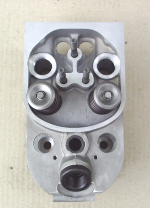 cylinder head, crankshaft, camshaft, cylinder block