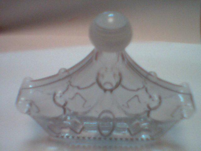 crown shape plastic bottle