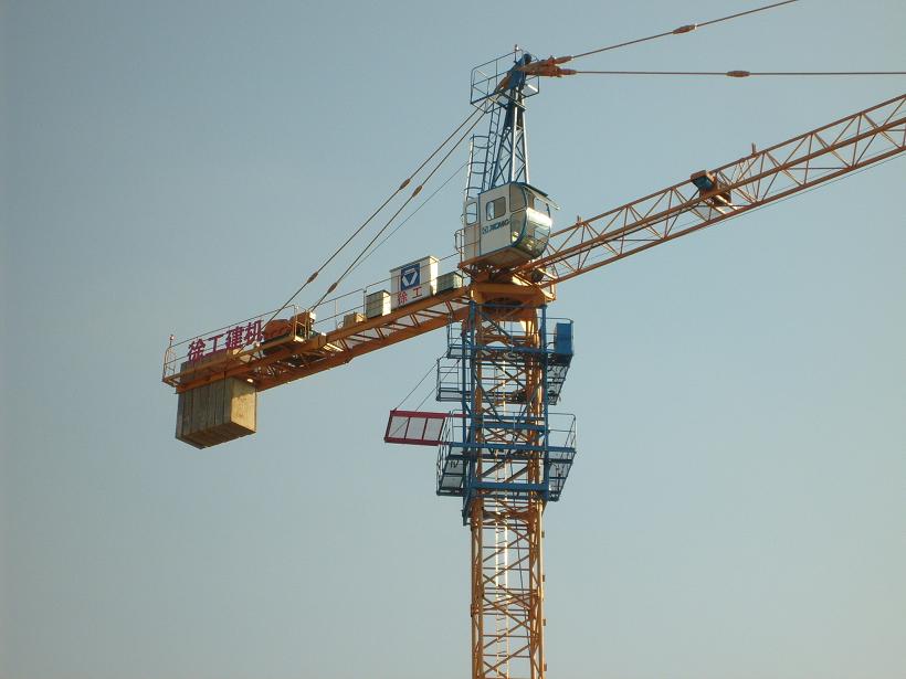 tower crane QTZ80