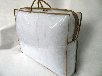 Packaging bag for bedding products