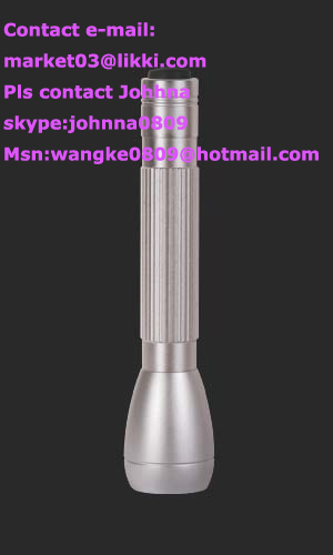 Aluminum LED flashlight