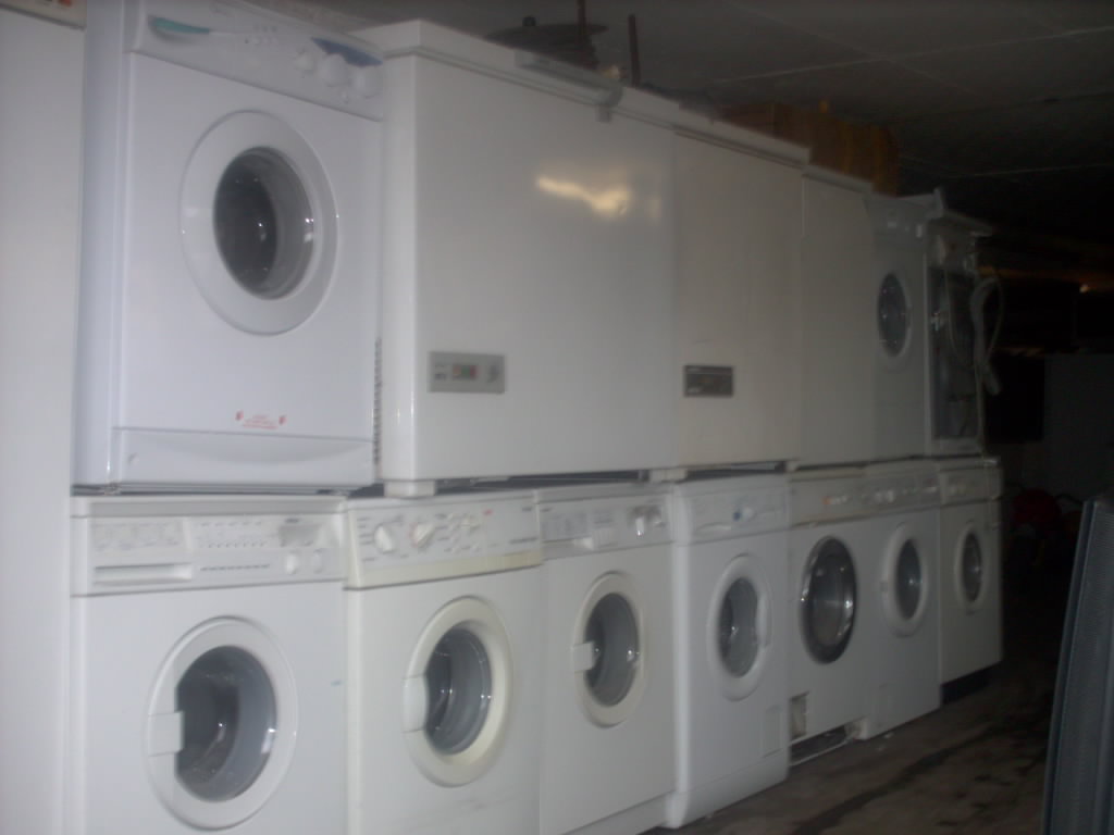 Washing machine By Impex Elektro Suteu, Germany