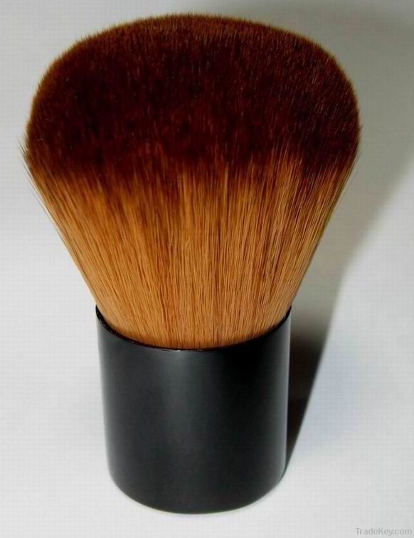 makeup kabuki brush