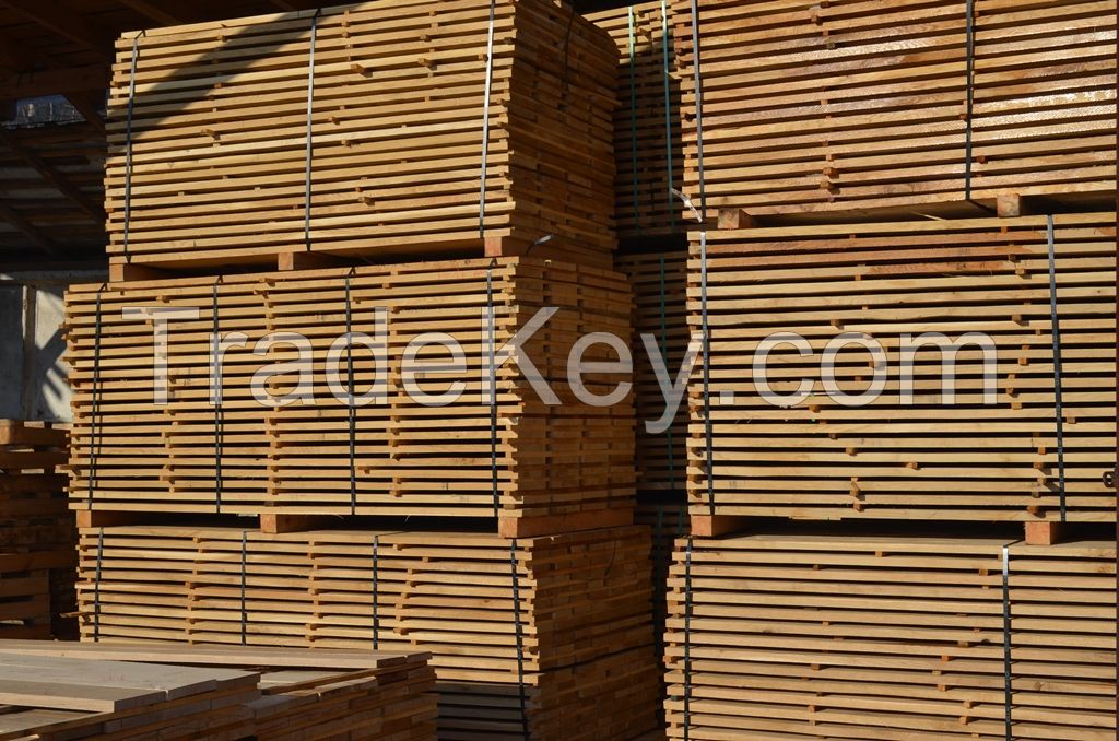 Oak sawn timber