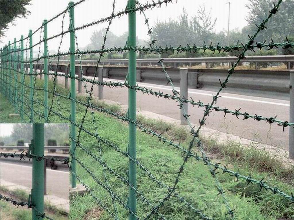 barbed wire / barbed iron wire / barb wire / barbed wire fence