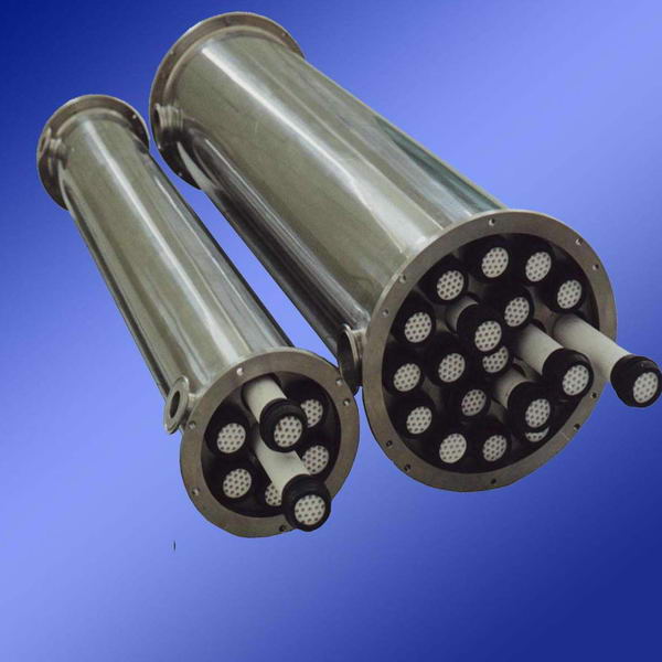 Ceramic membrane module