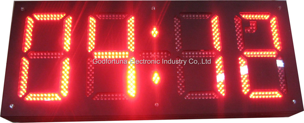 Outdoor LED Clock With Temperature Display