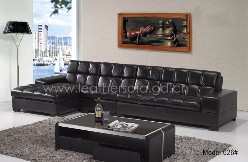 Leather Sofa    (626)