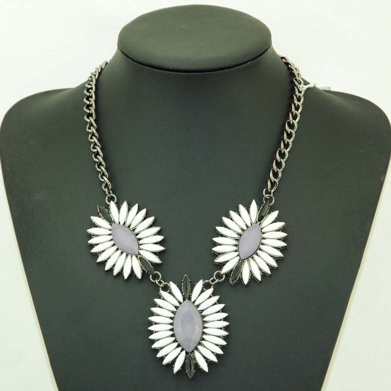 2014 New Hot-Sell Women Beaded Charm Pendant  Necklaces 