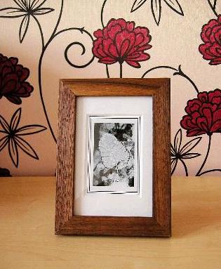 wooden photo/picture frame