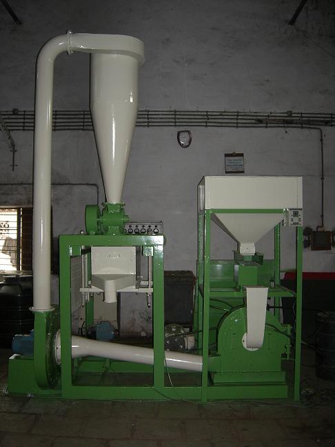 LLDPE PULVERISER