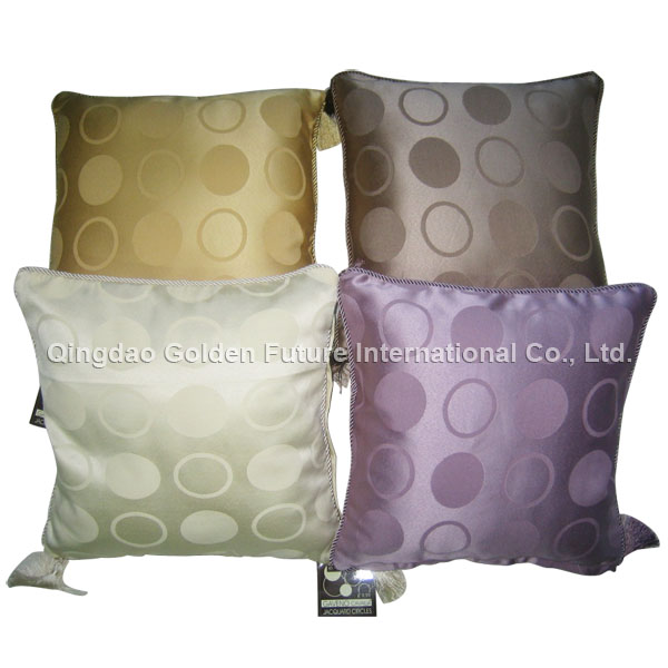Polyester/Cotton Jacquard Cushion