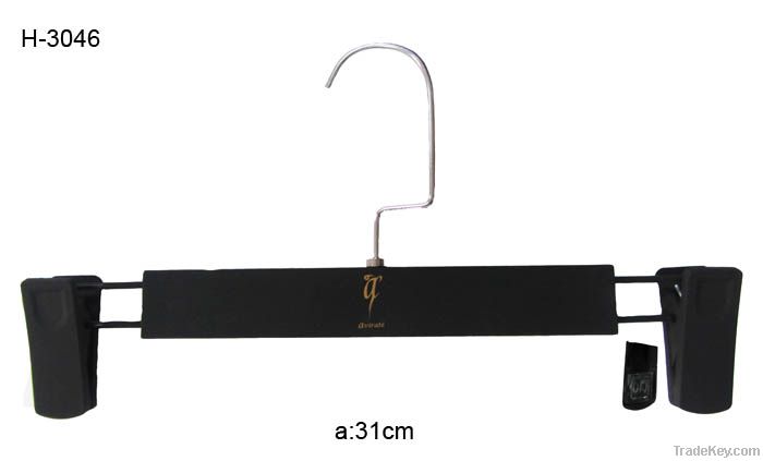 clothes hanger, plastic clothes hanger