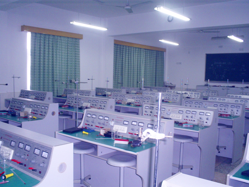 physics laboratory equipment