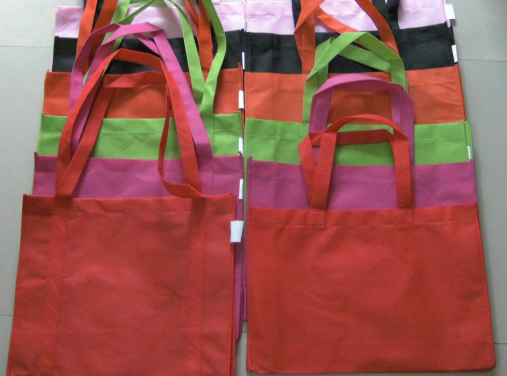 non-woven shopping bags