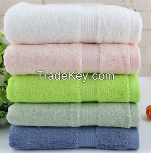 100% cotton bath towel with printed or embroidered