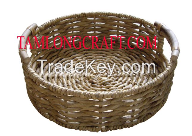 Water hyacinth basket