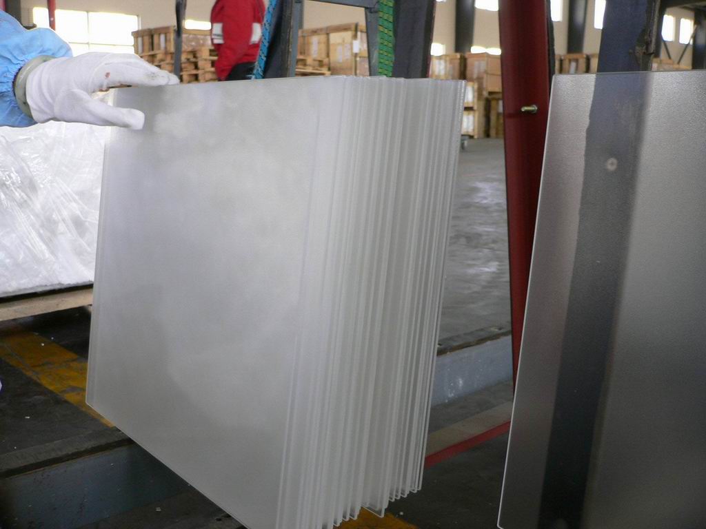 tempered low iron glass, super white extrusive glass for PV cells