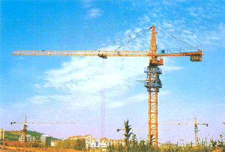 TOWER CRANE