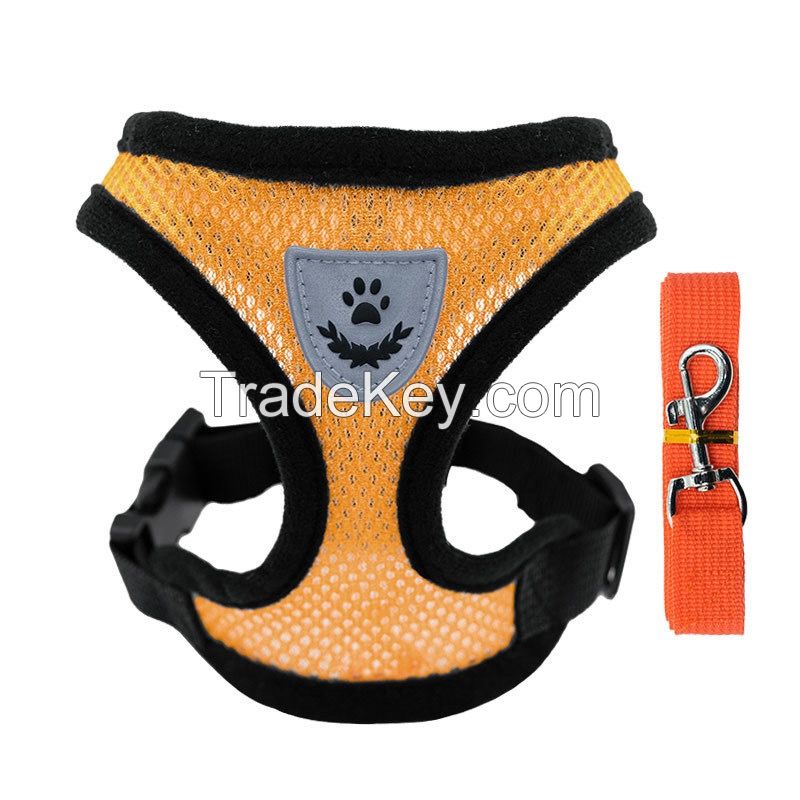 Pet traction rope for walking dogs and cats, chest harness for outdoor traction rope, collar for anti-explosion rush, wholesale of pet products