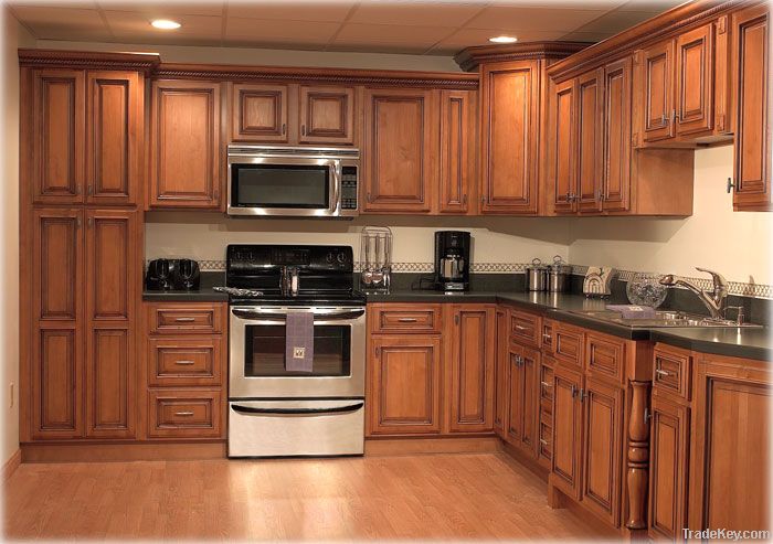 Wooded Kitchen Cabinets
