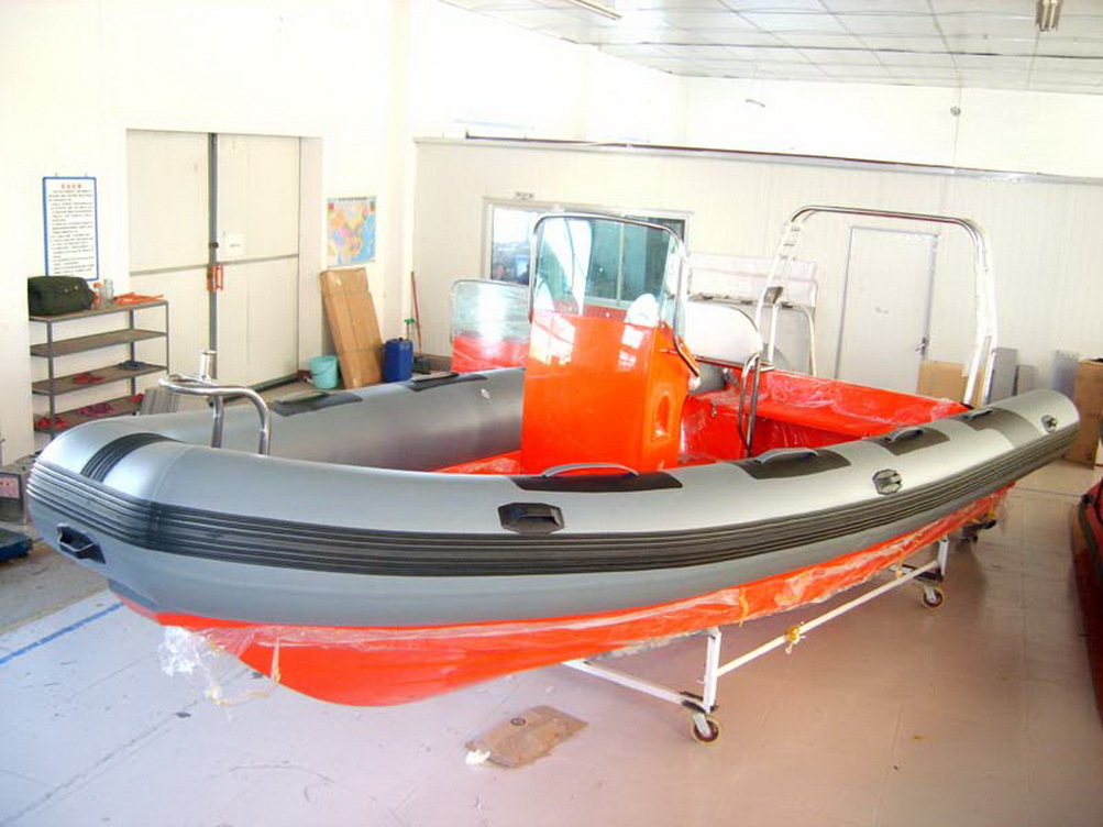 Inflatable boat RIB 680 with CE