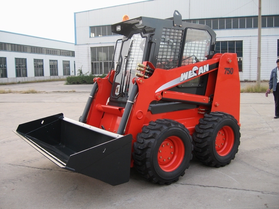 skid steer loader GM750