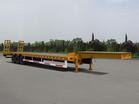 Sell two-axle low-bed semi-trailer