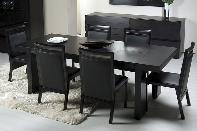 PLATO DINING ROOM SET