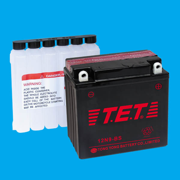 Maintenance free motorcycle battery