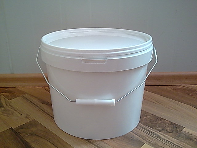 Thin wall pail