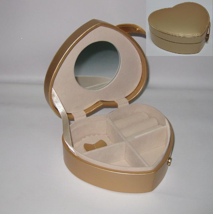 Leatherette Heart-shape Jewelry Case