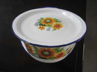 enamel finger bowl