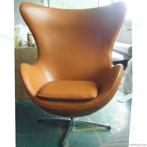 arne jacobsen egg chair