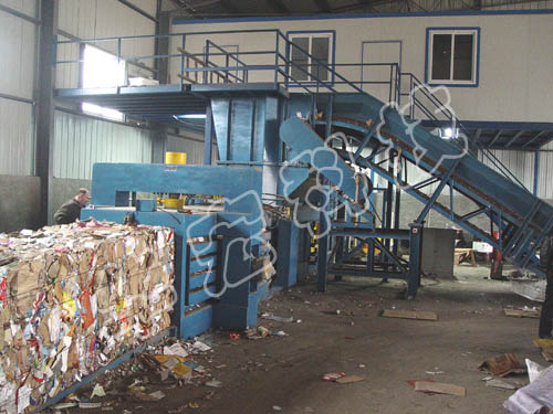 Horizontal balers