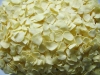 dehydrated garlic flakes