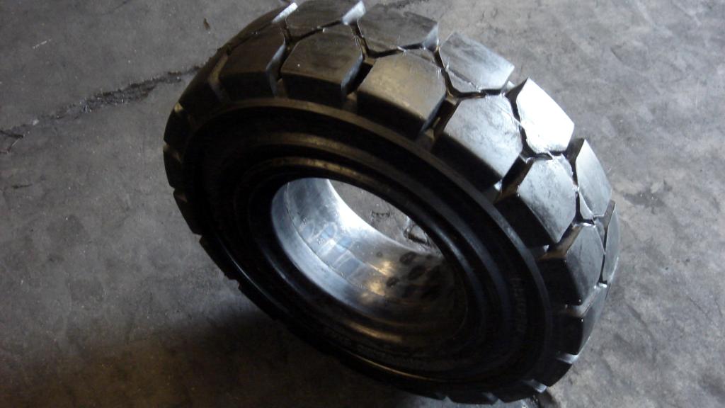 forklift tire/solid tire/press-on tire