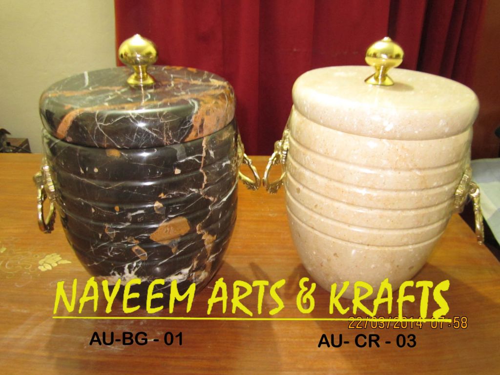 Stone Cremation Urns  For  the  Golden Memories.