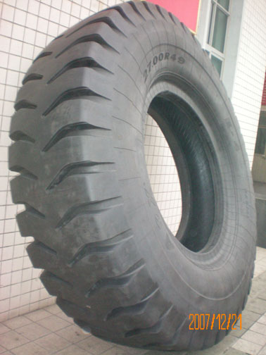 Giant OTR tire 2700R49 3300R51 3600R51 3700R57 4000R57